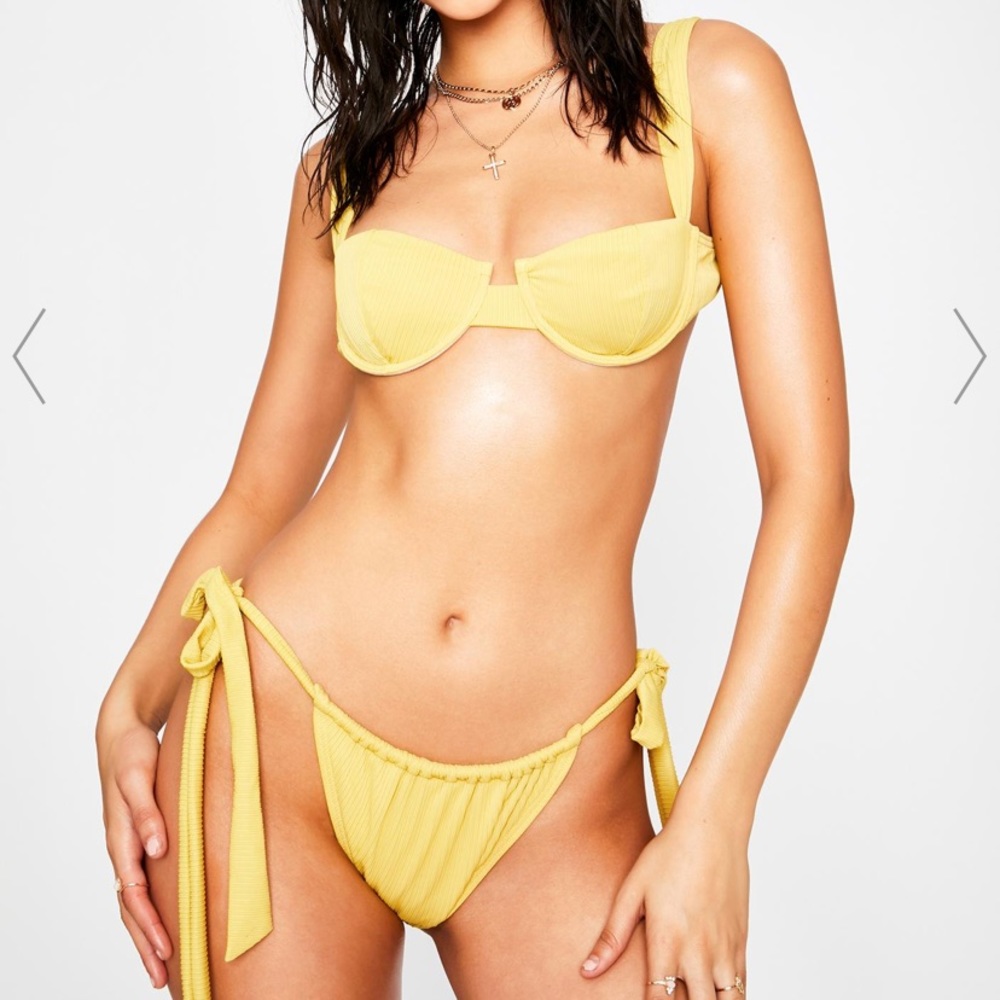 NWOT yellow ribbed bikini set